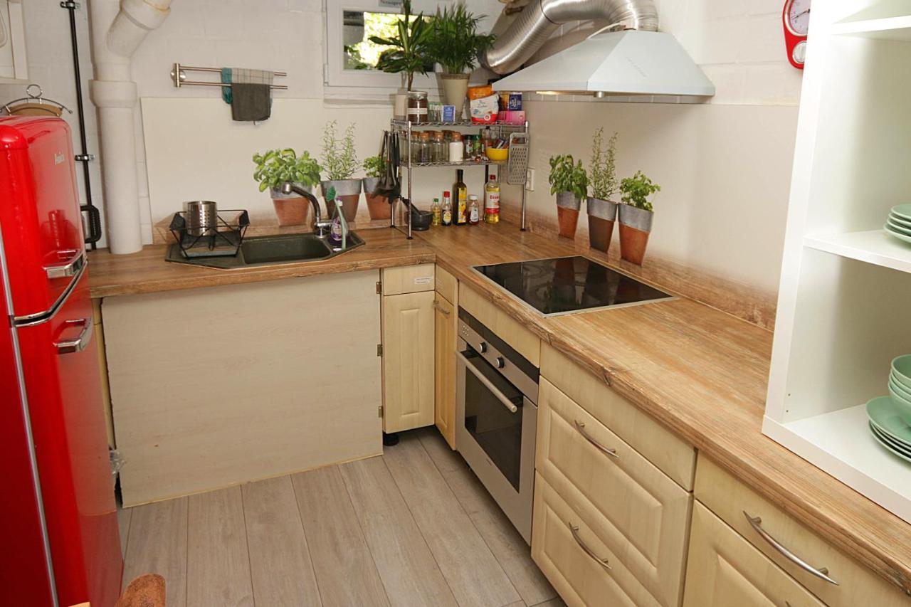 Cozy Souterrain-Half-Basement-Apartment Included 2 Bicycles Berlin Exteriör bild