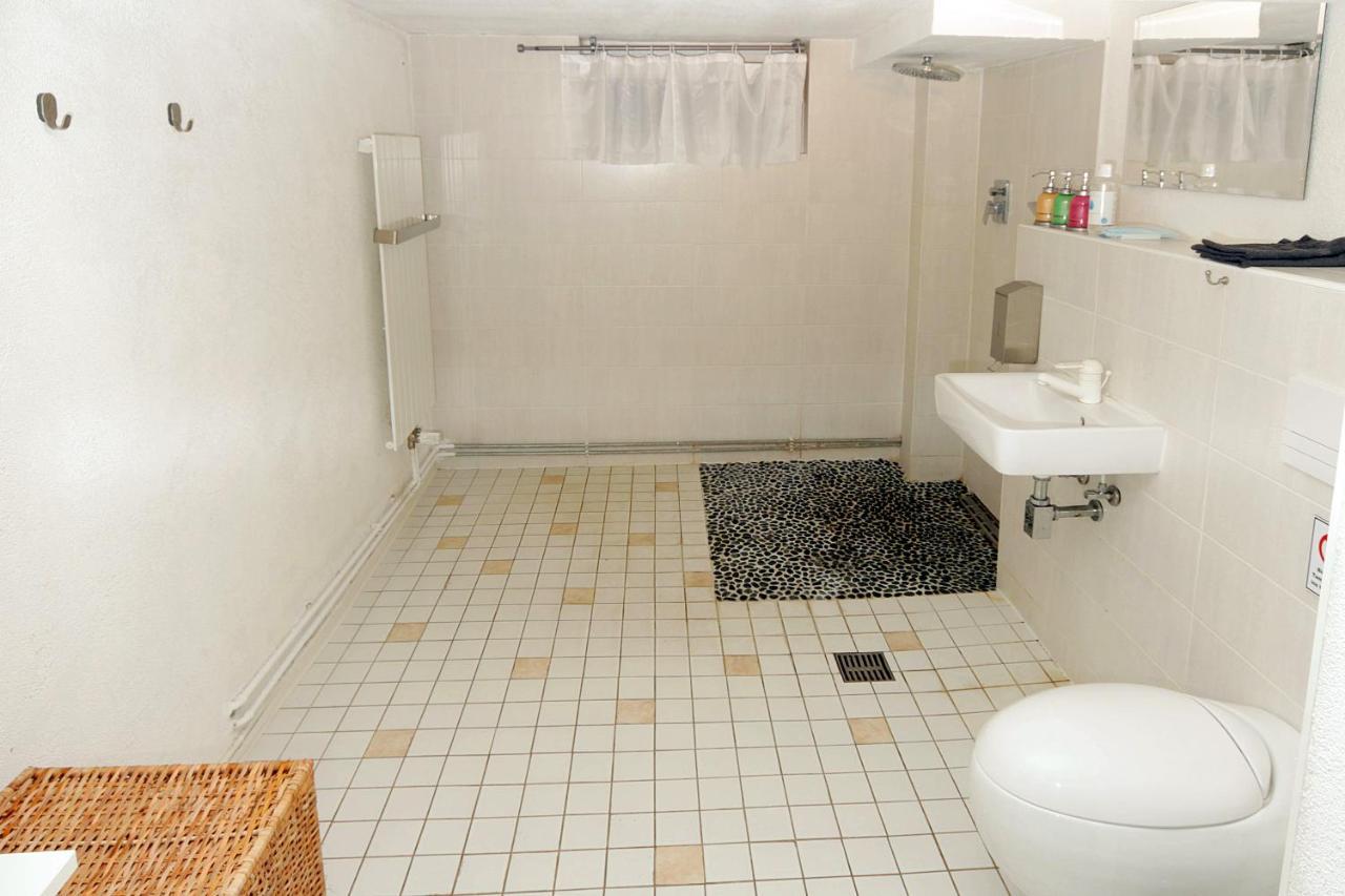 Cozy Souterrain-Half-Basement-Apartment Included 2 Bicycles Berlin Exteriör bild